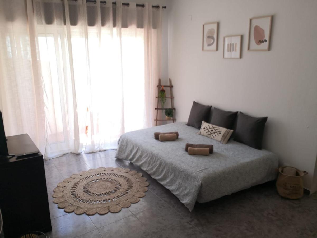 Sisters Beach House - Sea View Armacao de Pera Bagian luar foto